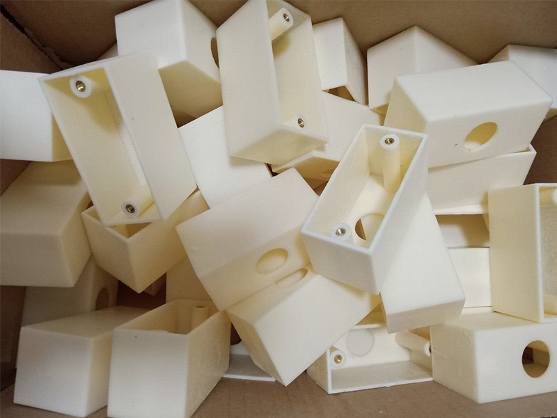 maxwise vacuum casting 1-2 Vacuum Casting vs Injection Molding